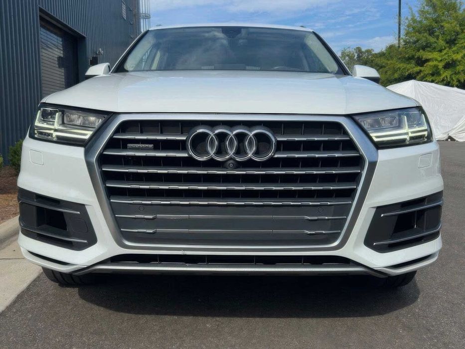 Audi Q7 3.0T      2018