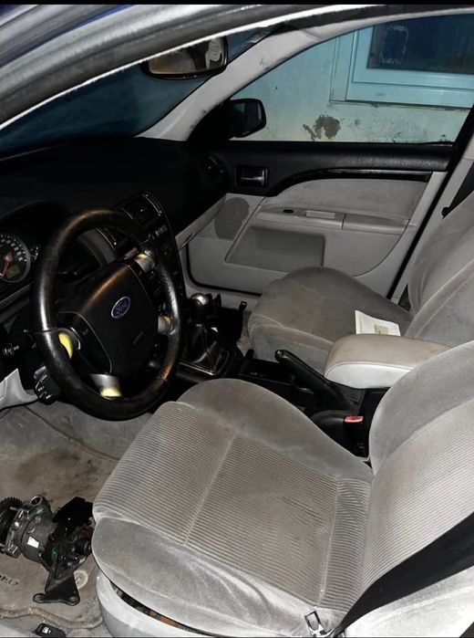Vendo Ford Mondeo 2003 foto 4