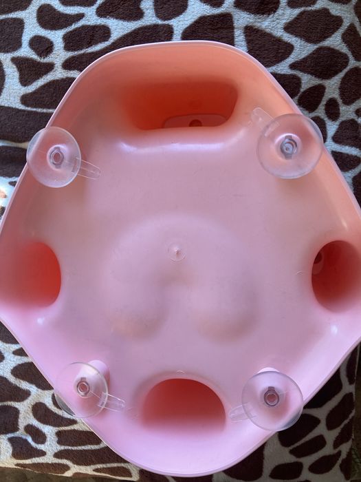 Кріселко для купання та гри