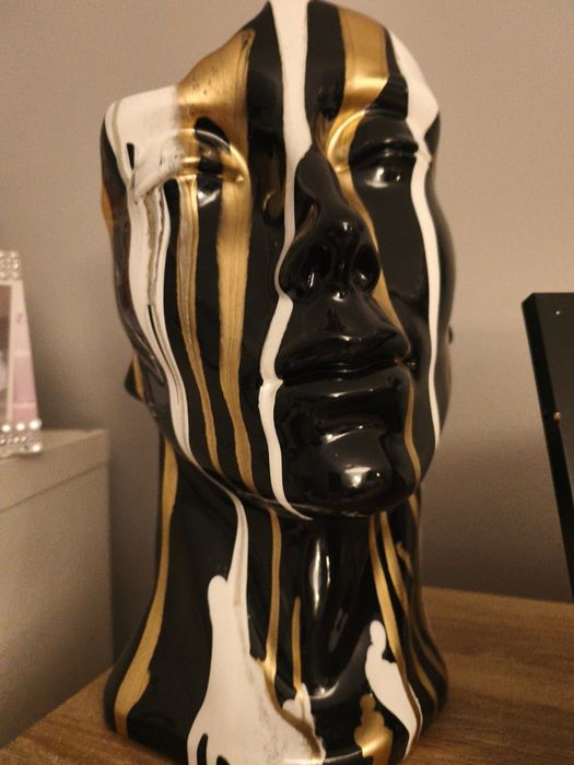 Escultura em resina