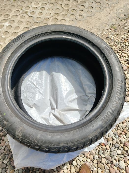 Bridgestone 215/50R18 2025r