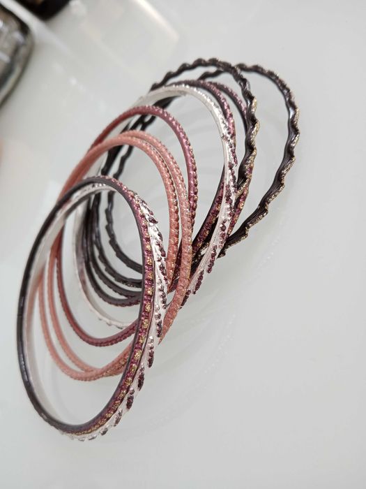 Zestaw bransoletek bransoletka