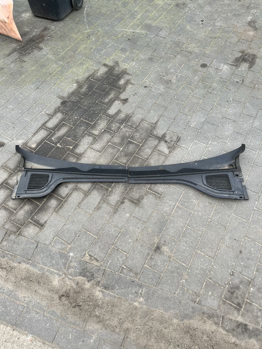 Podszybie VW Golf VIII