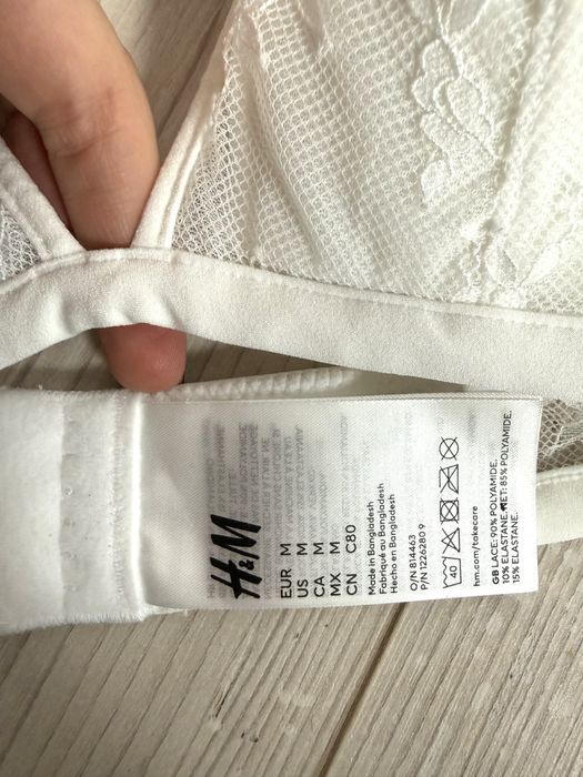 Biustonosz H&M miękki wkładki push rozm.M biały koronka