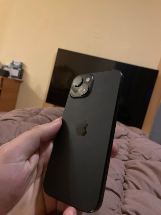 Iphone 15 128gb esim 50 циклов почти новый