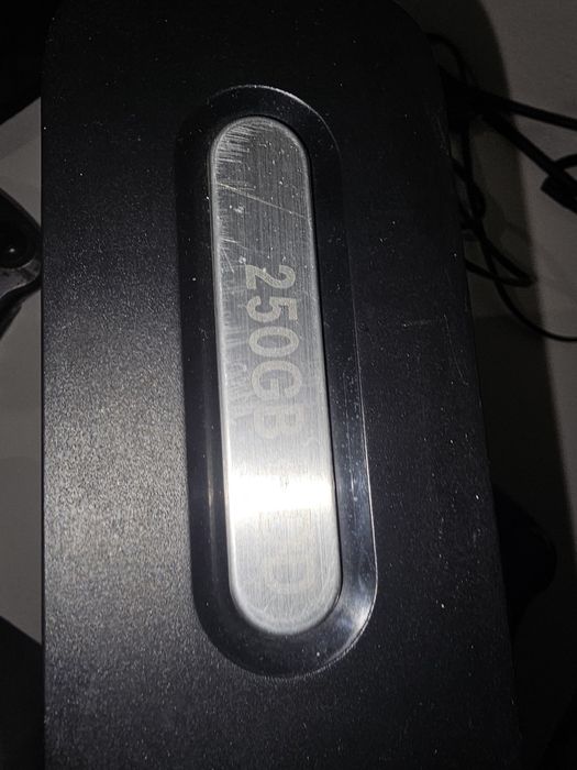 Bundle PS3 320GB + Xbox 360 + Jogos