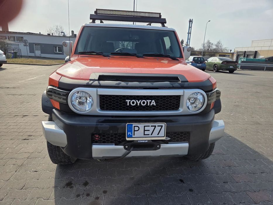 Toyota FJ