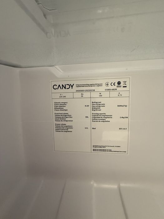 Холодильник Candy з міні морозилкою