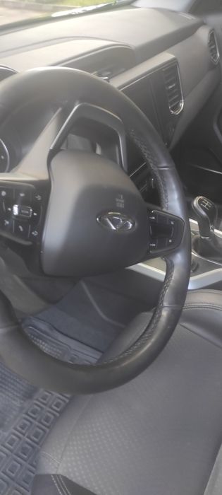 Автомобіль Чери Тиго 4