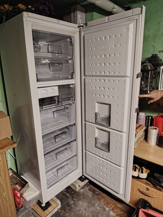 Sprzedam zamrażarkę NoFrost