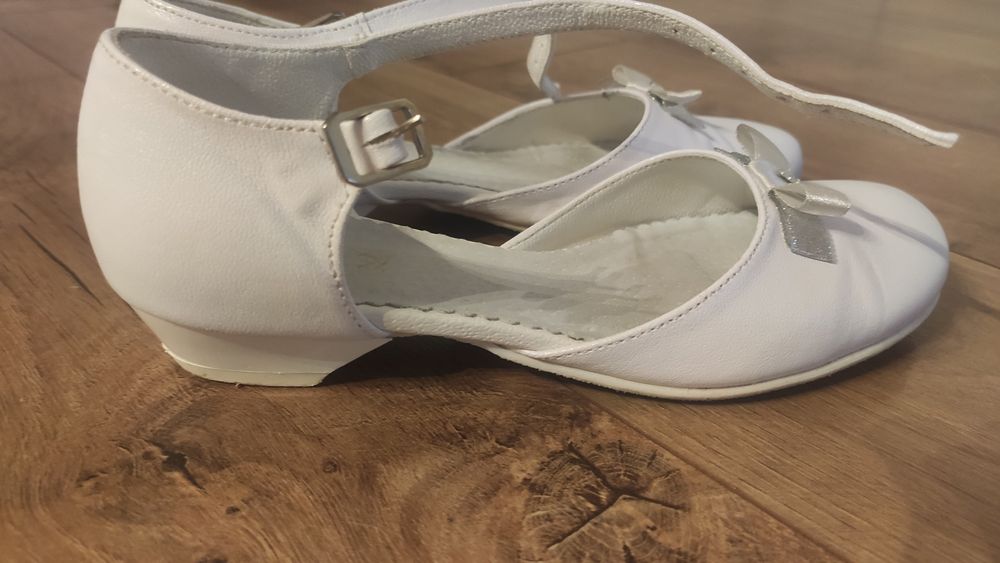 Buty komunijne rozmiar 33