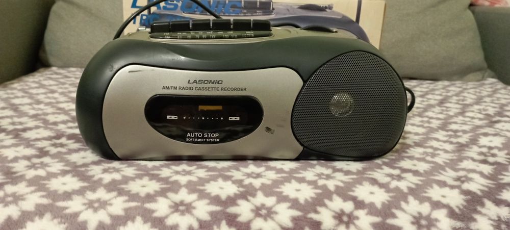 Продам автомагнітолу, радіо марки Lasonic