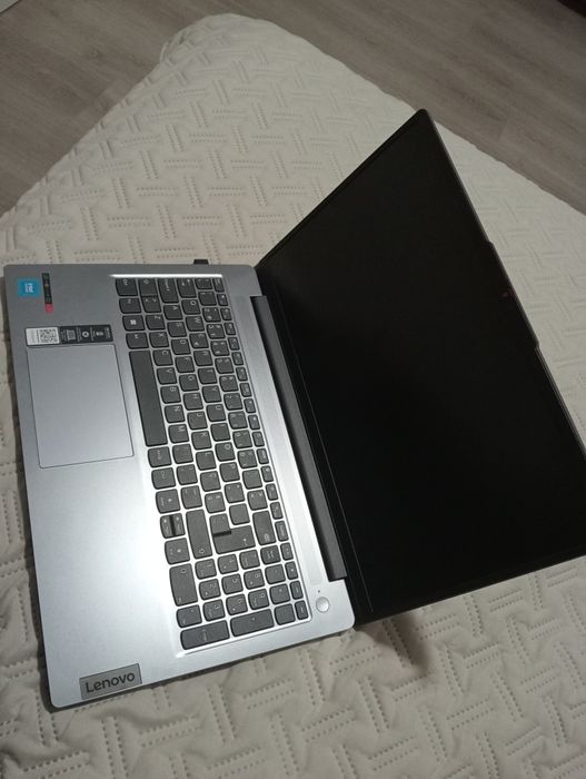 IdeaPAD Slim 351l AN8