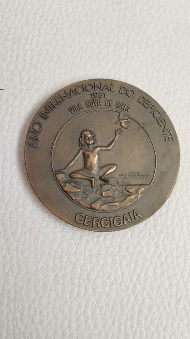 Medalha - Ano Internacional do Deficiente - Cercigaia - 1981