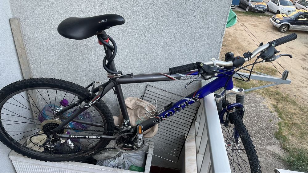 Bicicleta  semi novo