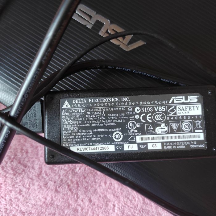 Ноутбук Asus x75