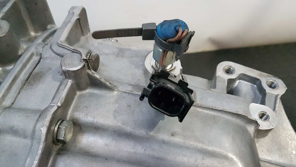 CAIXA DE VELOCIDADES PARA PEÇAS NISSAN CABSTAR ->09.06 3.0 DIESEL