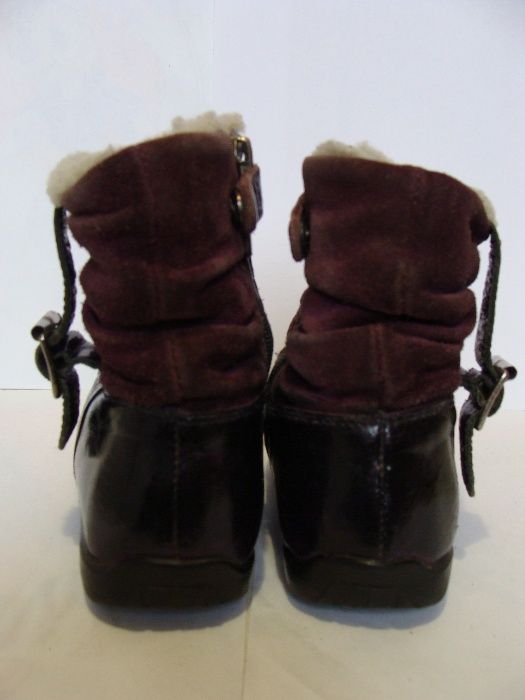 Сапоги зимові із натуральної шкіри та хутра для дівчинки р.24