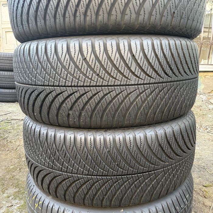 215/50/17 Goodyear  ector 4Seasons | 95% остаток | всесезоные