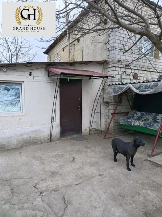 Продам частину двоповерхового будинку. Бережинка.
