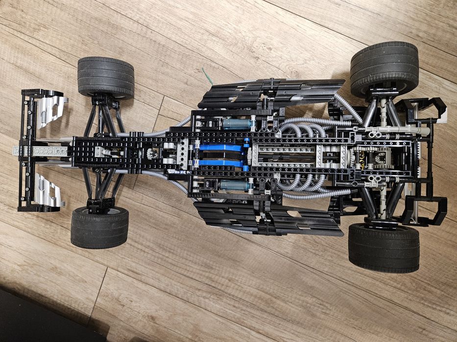 Lego Technic silver champion 8458