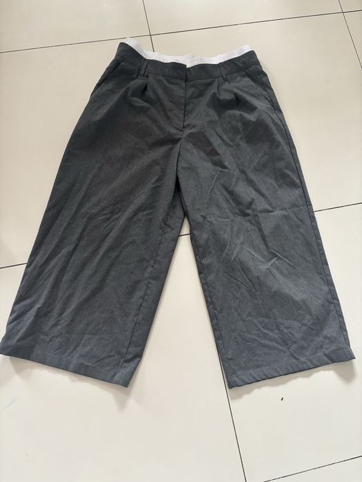 Spodnie Bershka 42 jak nowe