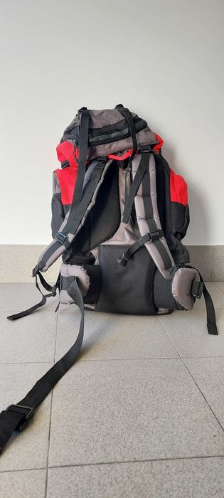 Mochila campismo ou caminhada 65 Litros