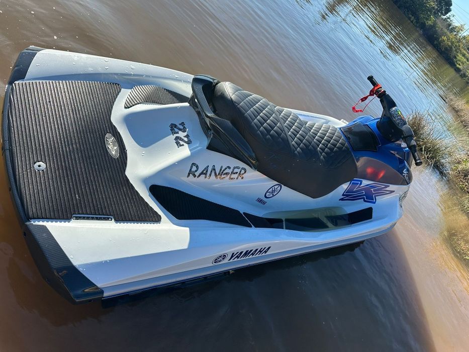 Yamaha VX 1100 sport  ano de 2009 ///127 horas -4 tempos 110cv