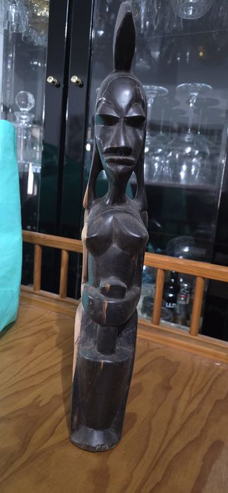 Boneca africana pedra