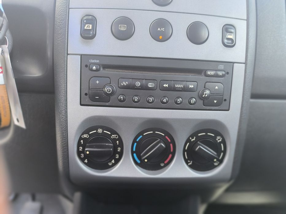 Atenção Citroen Berlingo Pouco km 55 mil 1.6HDI com IVA