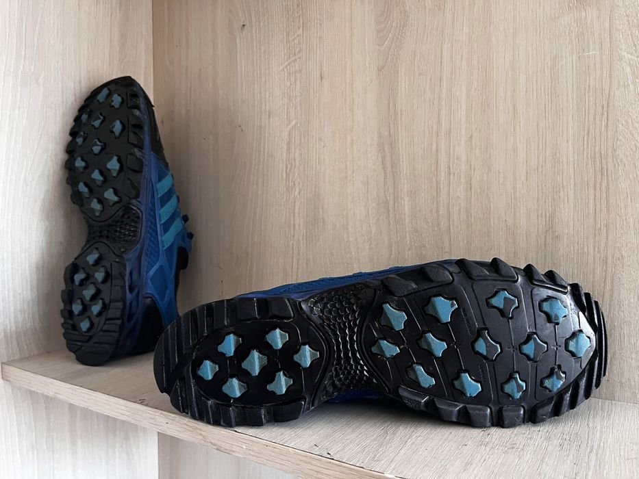 Трекенгові 43.5 розмір Adidas Canadia tr6 оригінал: 990 грн