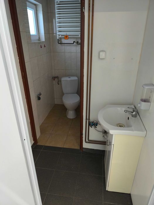 Wynajmę lokal na parterze - 89m3, ul Nad Łyną