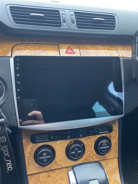 Продам андроїд магнітолу. Підходить до Pasat b6-b7