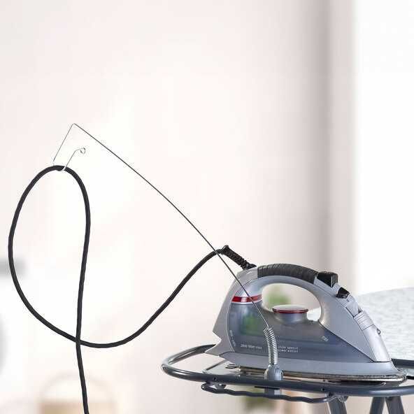 deska do prasowania home z gniazdem czarne biale