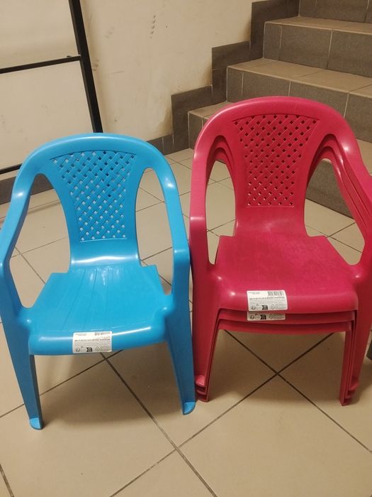 Krzesło plastikowe 4szt.