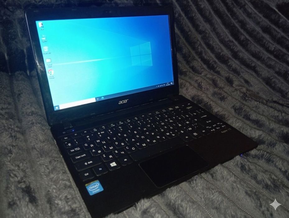 Компактний Acer V5-131 | 6GB RAM | Батарея 4 год | Windows 10 Tiny