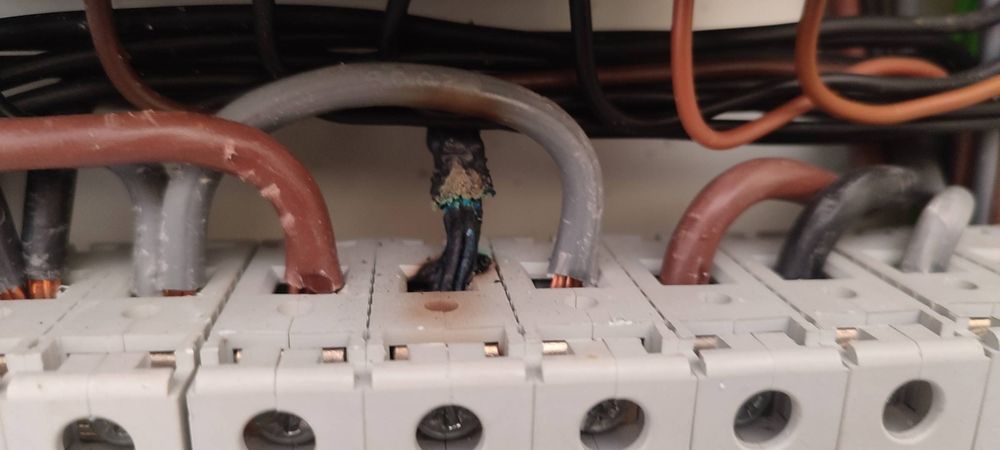 Trabalhos de eletricista