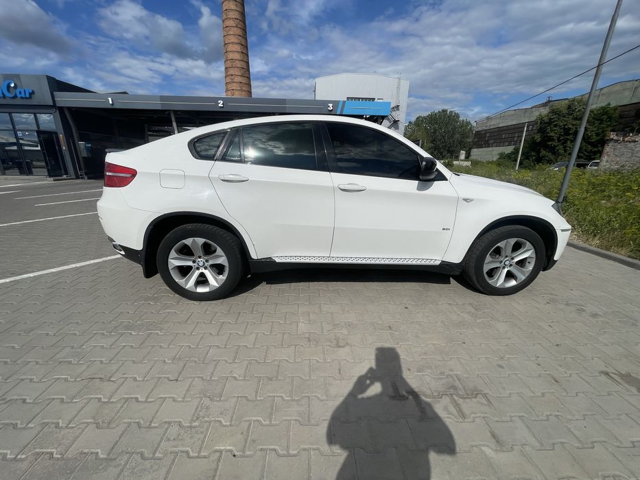 Продам BMW X6 E71