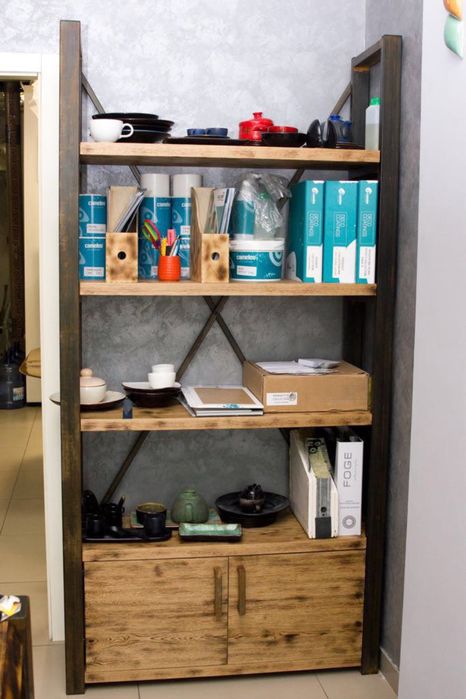 Продам комплект офисной мебели из натуральног дуба: 1650 $ (торг)