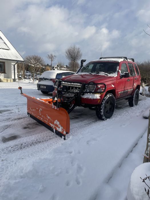Odsniezanie drog dojazdowych ,parkingow, osiedli 24h