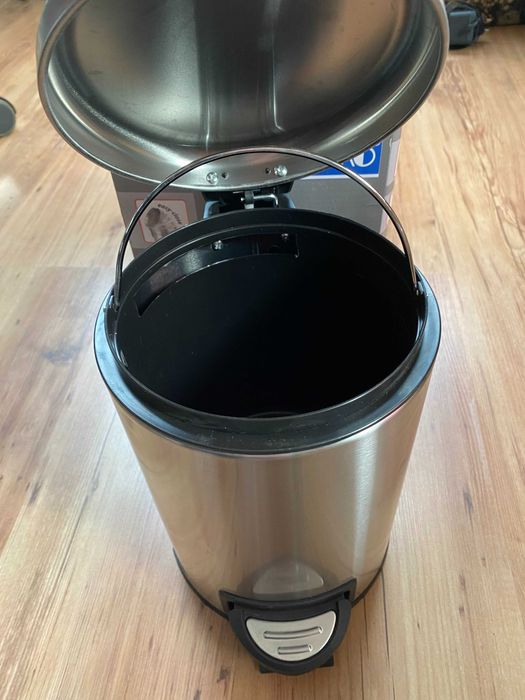 Kosz na śmieci Wenko 3L do łazienki / biura