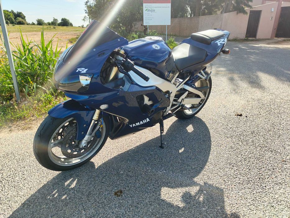 Yamaha R1 1st Gen 1999
