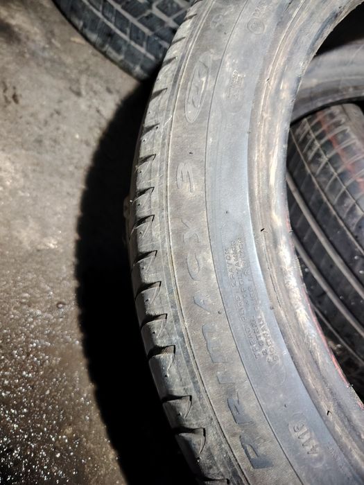 275 40R19 da Michelin