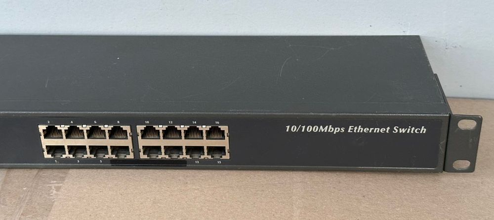 Коммутатор Planet FNSW-1601
