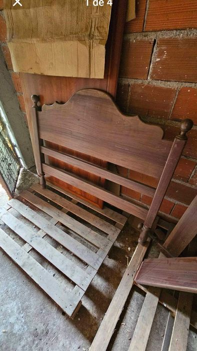 Cama casal 185x125 sem colchão com mesas de cabeceira