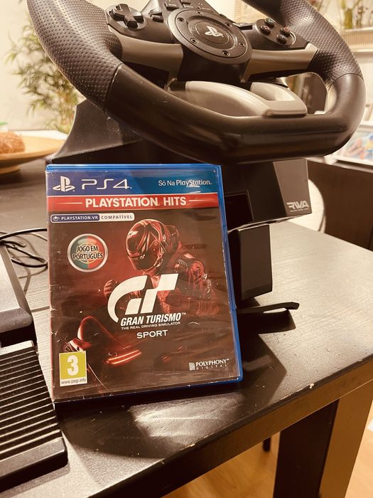 Volante e Pedais / Gran Turismo Sport PS4