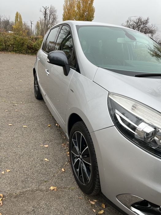 Renault Scenic 1.2 Turbo