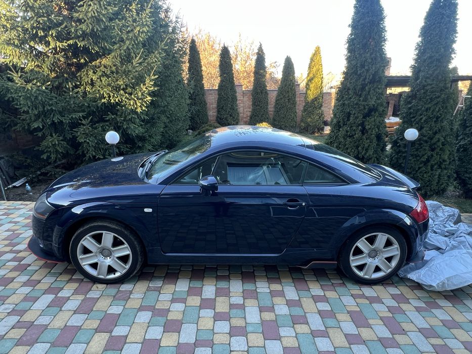 Audi TT 8n 2002