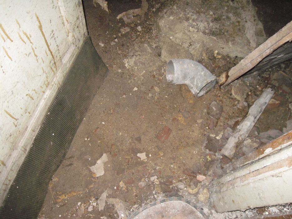 Нежитлові підвальні приміщення, площею 27,8 кв.м, м.Львів