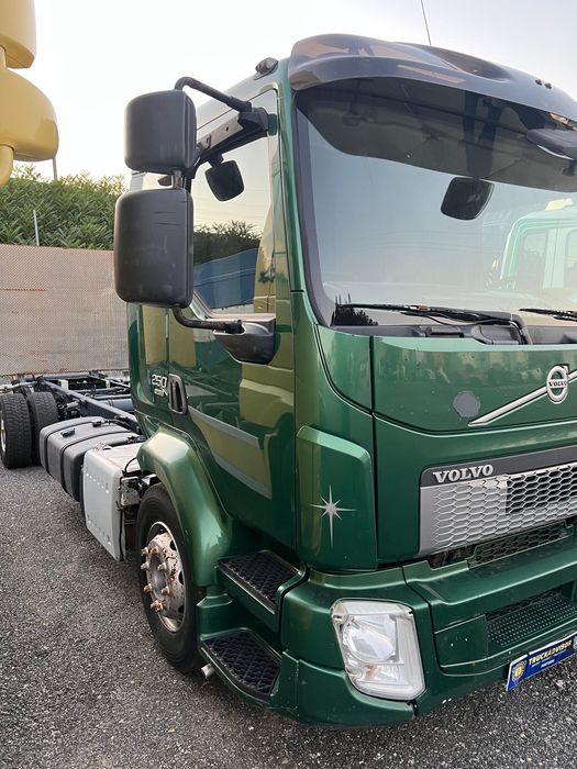 Volvo FL250 .2015 so 400 mil km
